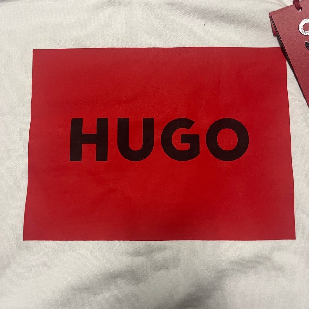 HUGO Men’s Big Square Logo Crewneck Sweatshirt - Picture 2 of 8